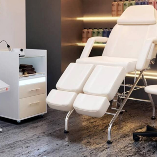 Крісла для педикюру: ідеальне обладнання для салонів краси