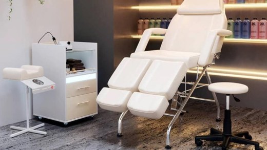 Крісла для педикюру: ідеальне обладнання для салонів краси